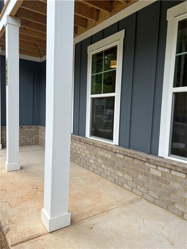 2562 Harbor View Ct, Townhouse with 3 bedrooms, 3 bathrooms and null parking in Gainesville GA | Image 4