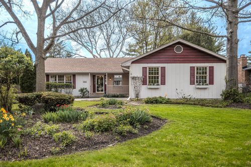 915 S Jefferson St, Batavia, IL, 60510-3037 | Card Image