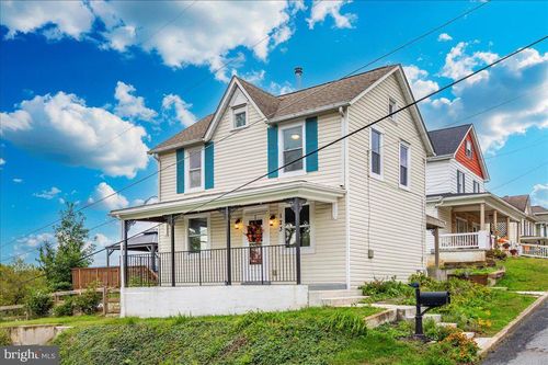 123 N Virginia Ave, BRUNSWICK, MD, 21716-1138 | Card Image