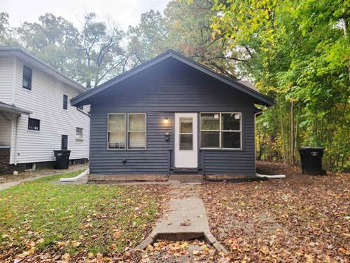 1122 Obrien St, South Bend, IN, 46628-2542 | Card Image