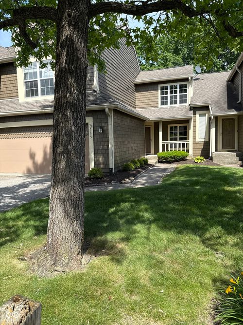 4775 Stansbury Ln, Indianapolis, IN, 46254-9558 | Card Image