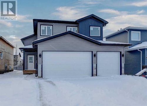 10317 128 Ave, Grande Prairie, AB, T8V6S9 | Card Image