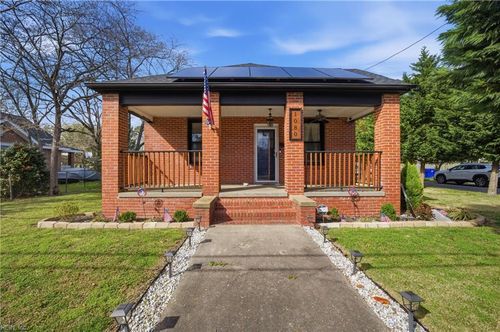 1080 Green St, Norfolk, VA, 23513-3372 | Card Image