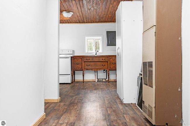 4255 Spencer Rd Se, House other with 1 bedrooms, 1 bathrooms and null parking in Kalkaska MI | Image 14
