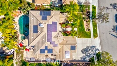 1749 Tamarron Dr, Corona, CA, 92883 | Card Image