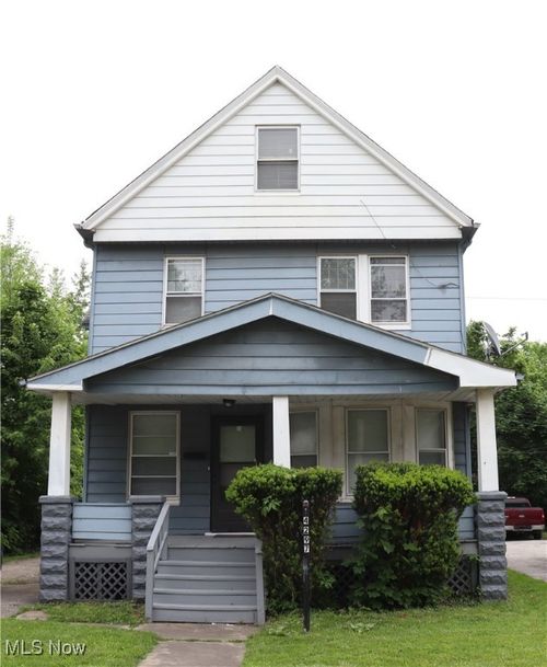4297 E 139th St, Cleveland, OH, 44105-6438 | Card Image