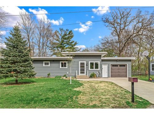 908 15th Street, Menomonie, WI, 54751 | Card Image