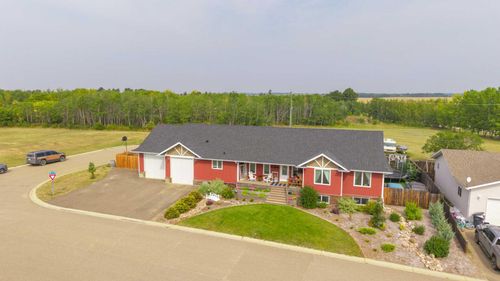 406 6 Street N, Marwayne, AB, T0B2X0 | Card Image