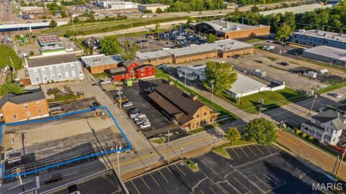 14332 Manchester Rd, Manchester, MO, 63011-4072 | Card Image