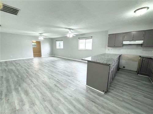 1720 Sw Santa Barbara Pl, Cape Coral, FL, 33991-3491 | Card Image