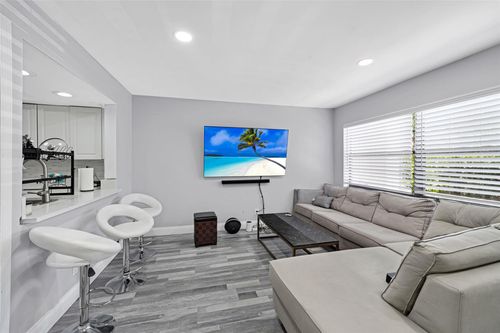 4-28-5 Matador Ln, Davie, FL, 33324-5518 | Card Image