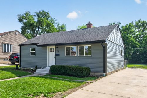 213 May St, Bensenville, IL, 60106-2518 | Card Image