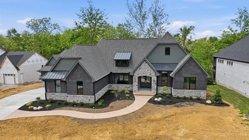 18 Chimneyridge Dr, Loveland, OH, 45140-0027 | Card Image