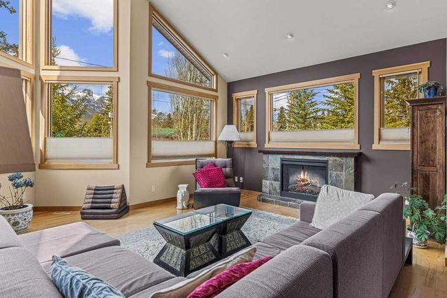 506 5 Avenue, Home with 4 bedrooms, 2 bathrooms and 4 parking in Canmore AB | Image 4
