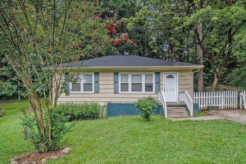 562 Alpine Way, Marietta, GA, 30062-3529 | Card Image