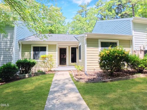 5867 Branchwood Rd, Raleigh, NC, 27609-3986 | Card Image