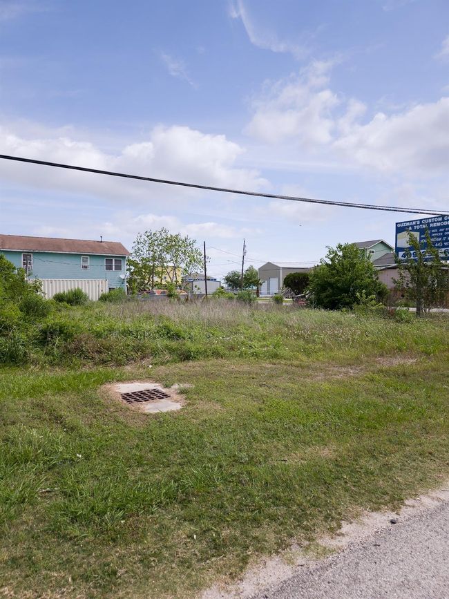 142 15 Th St, Home with 0 bedrooms, 0 bathrooms and null parking in San Leon TX | Image 4