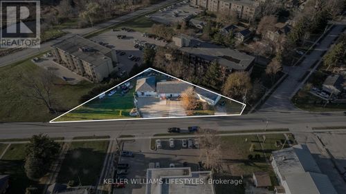 281 Metcalfe St W, Strathroy, ON, N7G1N4 | Card Image