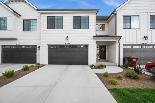 6799 S Sun Rock Cv, Midvale, UT, 84047-2716 | Card Image