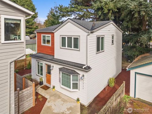 b-7344 23rd Ave Nw, Seattle, WA, 98117-5631 | Card Image