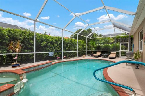 6812 Sagebrush Circle, SARASOTA, FL, 34243 | Card Image