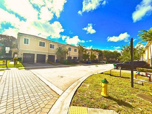 2654-2664 Sw 81st Ter, Miramar, FL, 33025-2478 | Card Image