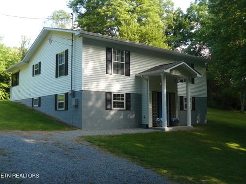 311 Greever Hollow Rd, Tazewell, TN, 37879-4773 | Card Image