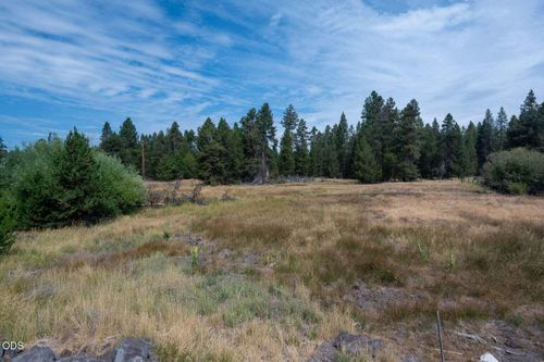 51590 Dorrance Meadow Rd, La Pine, OR, 97739-7547 | Card Image
