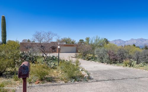 1420 S Corsica Pl, Tucson, AZ, 85748-7615 | Card Image