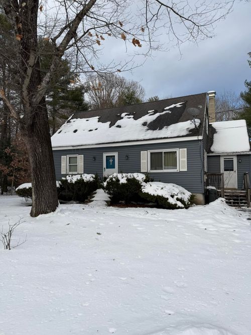 64 Forest Ln, Boscawen, NH, 03303-2418 | Card Image