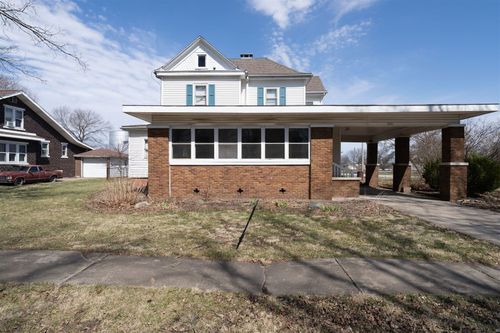 101 W Franklin St, Carlock, IL, 61725-9023 | Card Image