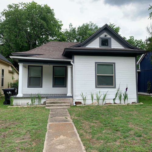 1006 W Chestnut St, Denison, TX, 75020-3344 | Card Image