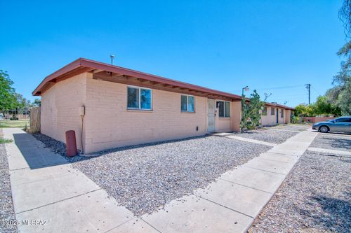 1456 W Knox Street, Tucson, AZ, 85705 | Card Image