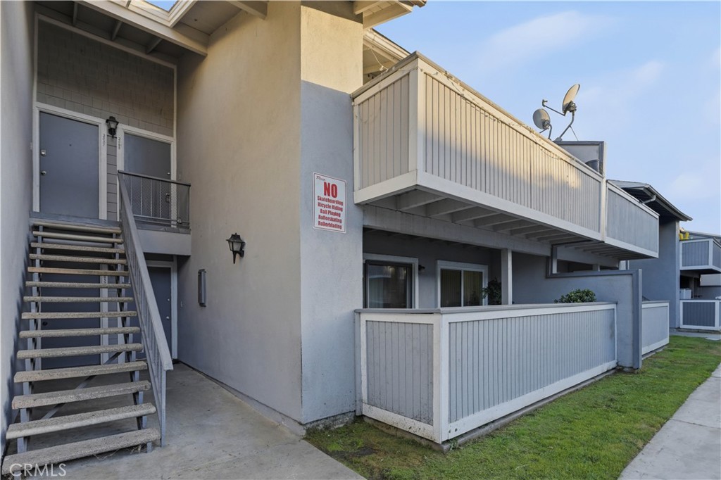 Residential Lease in Anaheim 2