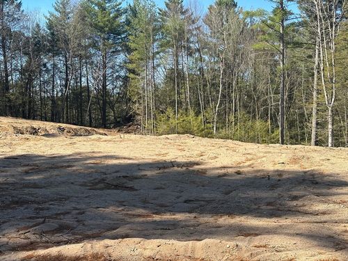 14 Liquori Dr, Southwick, MA, 01077-9227 | Card Image