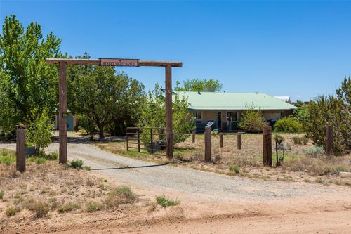 12 Arroyo Trl, Santa Fe, NM, 87508-6658 | Card Image