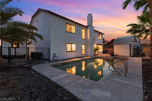 343 Banuelo Dr, Henderson, NV, 89014-5116 | Card Image