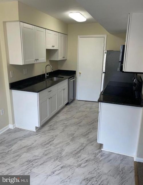 apt-302-20253 Shipley Ter, GERMANTOWN, MD, 20874-3716 | Card Image
