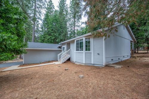 5564 Sierra Springs Drive, Pollock Pines, CA, 95726 | Card Image