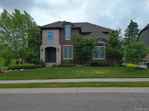4966 Park Manor Dr, Troy, MI, 48098-2230 | Card Image