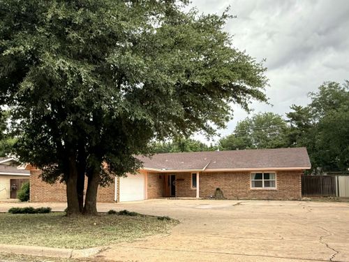 1707 E Tate St, Brownfield, TX, 79316-4839 | Card Image
