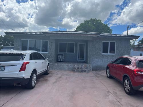 7130 Nw 21st Ct, Miami, FL, 33147-6330 | Card Image