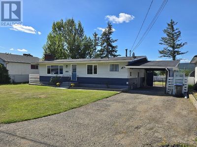 955 9 Th Ave N, House other with 4 bedrooms, 3 bathrooms and null parking in Williams Lake BC | Image 1