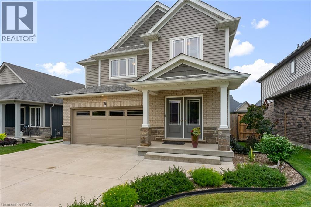 Residential in Thorold 4