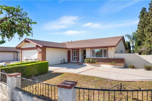 11515 Bertha St, Cerritos, CA, 90703-6705 | Card Image