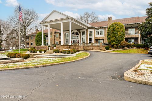 apt-218-8605 Shelbyville Rd, Bellemeade, KY, 40222-5376 | Card Image