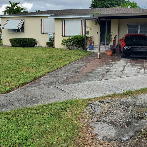 9000 Nw 12th Ct, MIAMI, FL, 33147-3329 | Card Image