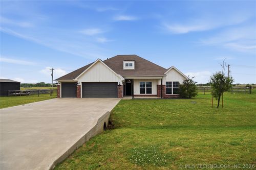 3995 E 130th Pl N, Skiatook, OK, 74070-3542 | Card Image
