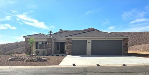 225 Landon Dr, Bullhead City, AZ, 86429-7984 | Card Image