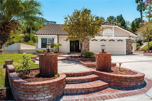5321 E Big Sky Ln, Anaheim, CA, 92807-4669 | Card Image